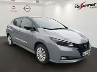Gebraucht Nissan Leaf Tekna 160 kW (218 PS) 2023 Ceramic grey p/black m Kleinwagen