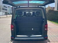 Gebraucht VW Multivan Generation Six 150 PS (110 kW) 2022 Schwarz Van