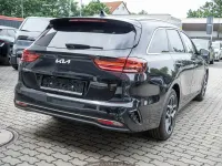 Neu Kia Ceed Sportswagon 140 PS (102 kW) 2025 Schwarz Kombi