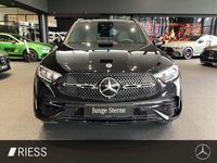 Gebraucht Mercedes GLC220 AMG 197 PS (144 kW) 2025 Metalliclack obsidianschwarz SUV