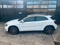 gebraucht Mercedes GLA180 GLA 180NAVI LED KAMERA *GARANTIE*