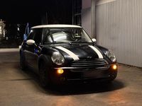 Second-hand Mini Cooper 115 CP (84 kW) 2004 Negru Hatchback