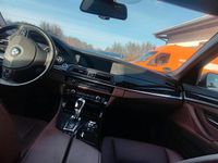 Gebraucht BMW 528 258 PS (189 kW) 2011 Blau Limousine