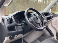 Second-hand VW T6 150 CP (110 kW) 2017 Alb Van