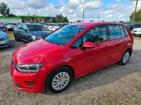 Gebraucht VW Golf Sportsvan Trendline 86 PS (63 kW) 2016 Rot Van / Kleinbus