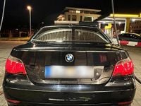 Second-hand BMW 525 192 CP (141 kW) 2004 Negru Berlinǎ