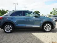 Gebraucht VW T-Roc 150 PS (110 kW) 2025 Blau SUV