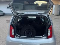 Używany Skoda Citigo 60 KM (44 kW) 2012 Srebrny Hatchback