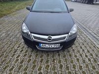 Gebraucht Opel Astra Selection 116 PS (85 kW) 2009 Schwarz Kombi