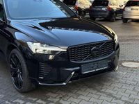 Gebraucht Volvo XC60 Plus 250 PS (183 kW) 2024 Onyx black / metallic SUV
