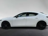 Neu Mazda 3 Homura-Line 140 PS (102 kW) 2025 Weiß Limousine