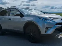 Gebraucht Toyota RAV4 Executive 152 PS (111 kW) 2017 Silber SUV