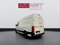 Gebraucht VW Crafter 140 PS (102 kW) 2024 Candyweiss Van