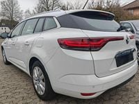 Gebraucht Renault Megane E-Tech 158 PS (116 kW) 2022 Weiß Limousine