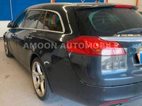 Gebraucht Opel Insignia Innovation 220 PS (161 kW) 2011 Schwarz Kombi