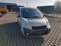 Gebraucht Peugeot Expert 163 PS (119 kW) 2012 Grau Van