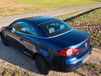 Gebraucht VW Eos 140 PS (102 kW) 2010 Blau Cabrio