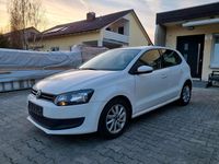 Gebraucht VW Polo 60 PS (44 kW) 2010 Weiß Kleinwagen