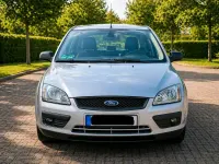 Gebraucht Ford Focus 101 PS (74 kW) 2005 Silber Limousine