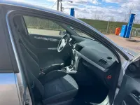Gebraucht Opel Astra 95 PS (69 kW) 2004 Silber Limousine