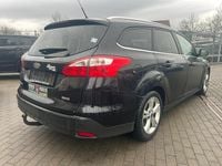 Używany Ford Focus Champions Edition 116 KM (85 kW) 2012 Czarny Kombi