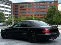 Gebraucht Mercedes E220 170 PS (125 kW) 2006 Schwarz Limousine