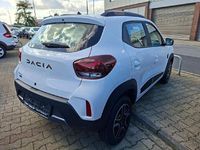 Second-hand Dacia Spring Extreme 47 kW (65 CP) 2023 Alb Hatchback