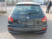 Gebraucht Peugeot 206 75 PS (55 kW) 2009 Grau Limousine