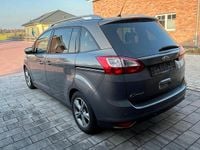 Gebraucht Ford Grand C-Max 116 PS (85 kW) 2013 Grau Van / Kleinbus