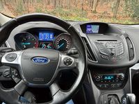 Gebraucht Ford Kuga Titanium 163 PS (119 kW) 2013 Weiß SUV