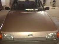 Gebraucht Ford Orion 86 PS (63 kW) 1987 Gelb Limousine
