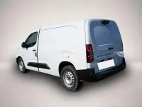 Gebraucht Peugeot Partner 102 PS (75 kW) 2025 Manufacturer Van / Kleinbus