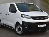Gebraucht Opel Vivaro-e Combi Edition 122 PS (89 kW) 2020 Jade weiss/arktis weiss Van / Kleinbus