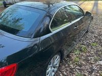 Gebraucht BMW 330 Cabriolet 245 PS (180 kW) 2012 Schwarz Cabrio