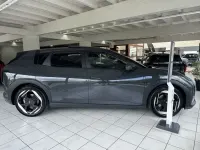Neu Kia EV4 Earth 150 kW (204 PS) 2026 Grau Limousine