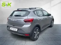 Neu Dacia Sandero Stepway 101 PS (74 kW) 2025 Dolomitgrau Kleinwagen