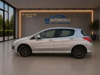 Gebraucht Peugeot 308 Active 120 PS (88 kW) 2011 Grau Kleinwagen