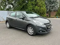 Gebraucht Peugeot 208 Active 82 PS (60 kW) 2017 Grau Kleinwagen