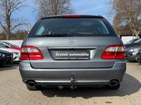 Gebraucht Mercedes E200 163 PS (119 kW) 2005 Flintgrau Kombi