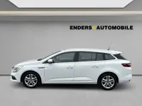 Gebraucht Renault Mégane 140 PS (102 kW) 2019 Weiß Kombi