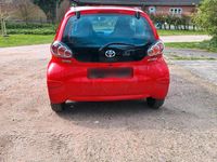 Second-hand Toyota Aygo 2009 Roșu Hatchback