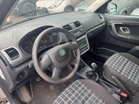 Gebraucht Skoda Roomster 86 PS (63 kW) 2012 Braun Van / Kleinbus