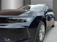 Gebraucht Opel Astra Elegance 131 PS (96 kW) 2022 Diamant schwarz/karbon schwarz Limousine