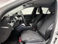 Gebraucht Mercedes C220 Avantgarde 200 PS (147 kW) 2023 Polarweiss Kombi