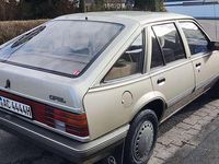 Gebraucht Opel Ascona 90 PS (66 kW) 1986 Silber Limousine