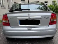 Gebraucht Opel Astra 65 PS (47 kW) 1998 Silber Limousine