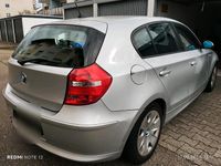 Gebraucht BMW 116 122 PS (89 kW) 2009 Grau Kleinwagen