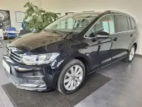 Gebraucht VW Touran Highline 150 PS (110 kW) 2024 Schwarz Van / Kleinbus