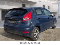 Gebraucht Ford Fiesta Trend 82 PS (60 kW) 2012 Blau Kleinwagen