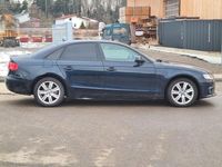 Gebraucht Audi A4 Attraction 179 PS (131 kW) 2009 Blau Limousine